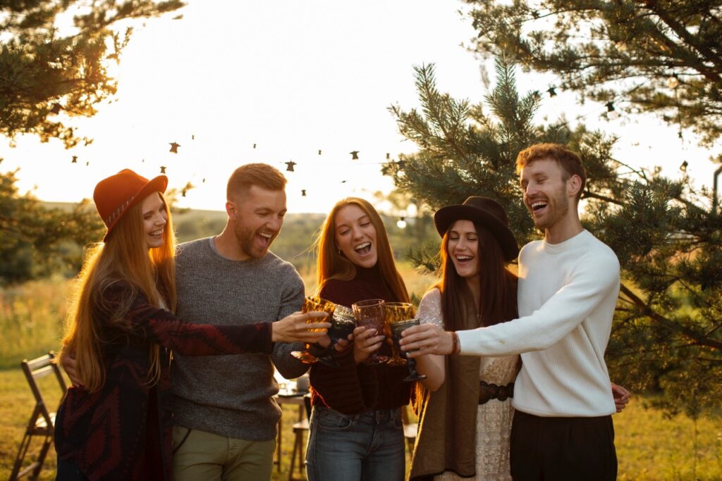 Region Wielkich Jezior, z jego malowniczymi krajobrazami i bogatą ofertą rekreacyjną, od lat przyciąga miłośników przyrody i aktywnego wypoczynku